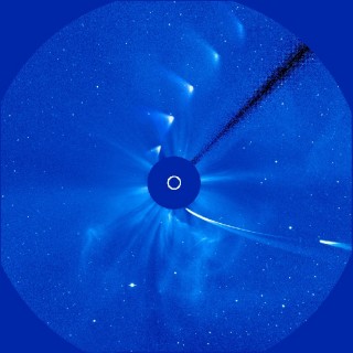 la strana morte della cometa ISON